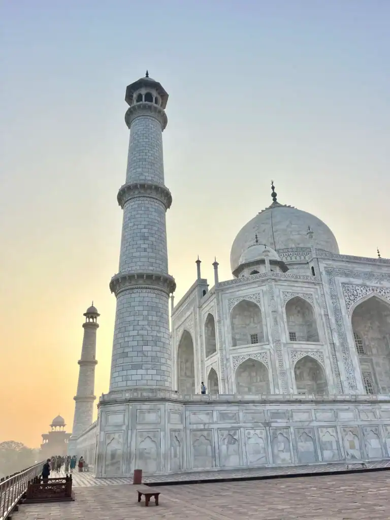 Sunrise view of Taj Mahal, Agra
