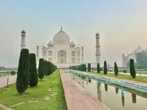 View of Taj Mahal at sunrise in Agra, 2 weeks India Itinerary